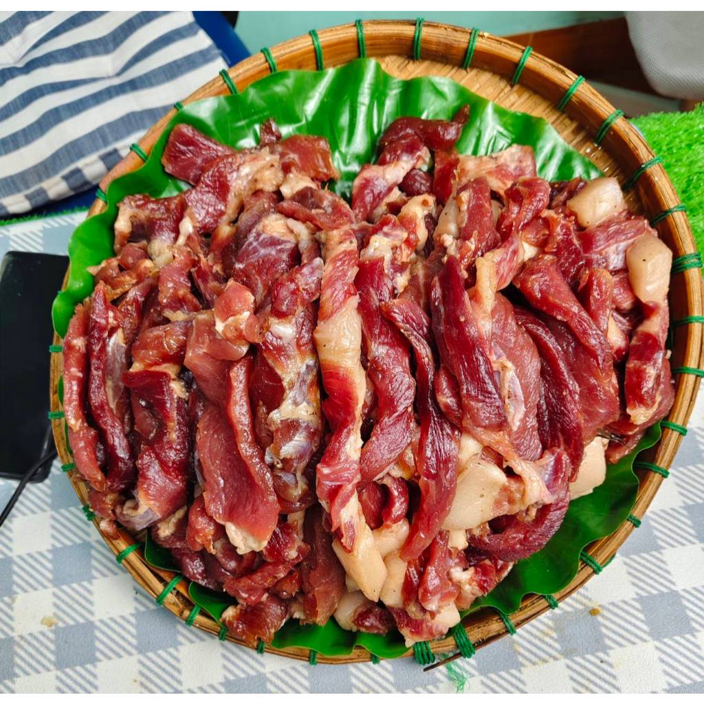 หมูสันติภาพ สันคอหมูแดดเดียว หมูแดดเดียว